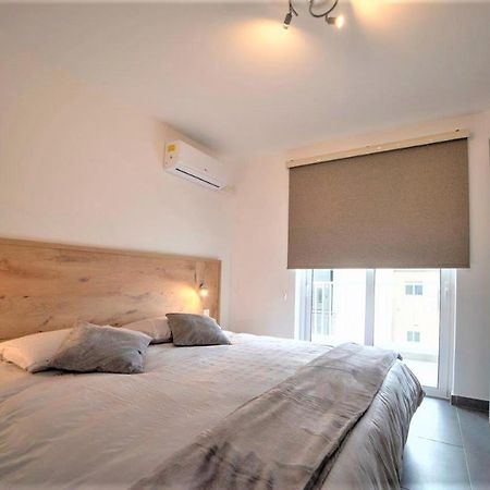 Isky Apartments Gzira Bagian luar foto